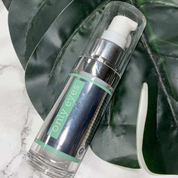 Only eyes rejuvenating eye serum - Picture 1 of 3